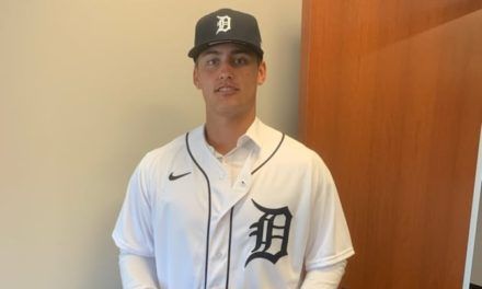 Young baseball star signs with Detroit Tigers